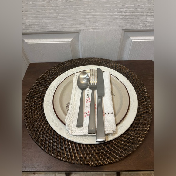 Rattan Charger Plates A Set of 4 - Picture 7 of 12